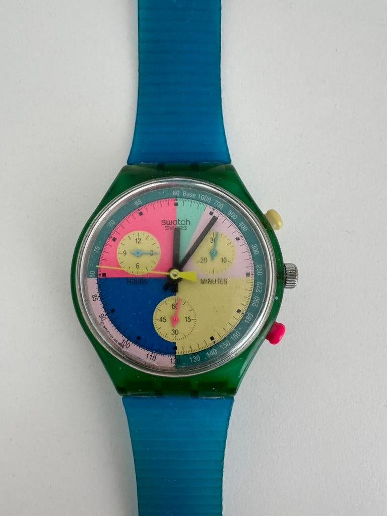 Swatch ag 1990 modèle Swatch CHRONO 1991 SCL100 Flash Arrow, Bijoux, Sacs & Beauté, Enlèvement ou Envoi, Utilisé, Montre-bracelet