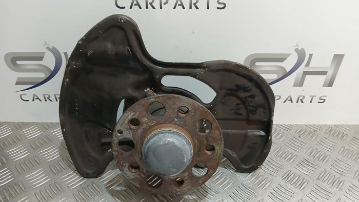 Joint avant gauche d'un Mercedes E-Klasse, Autos : Pièces & Accessoires, Suspension & Châssis, Mercedes-Benz, Utilisé, 3 mois de garantie