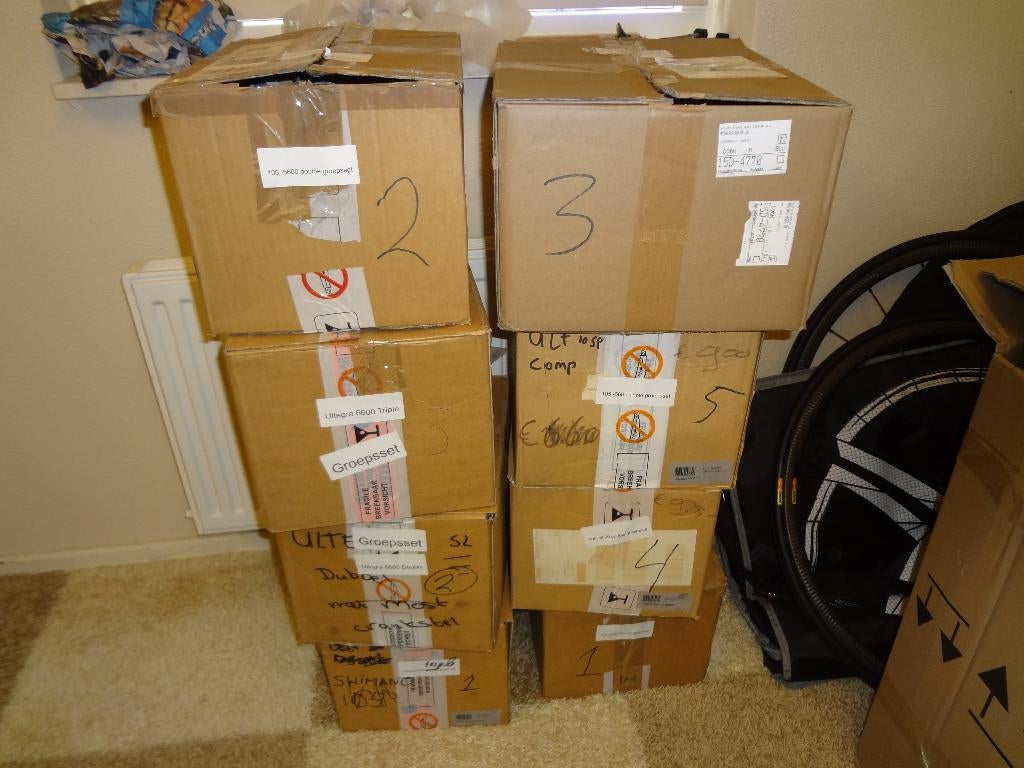 Nieuw 4x shimano 105 groep en 3x ultegra 10 sp groep sets, Ophalen of Verzenden, Nieuw