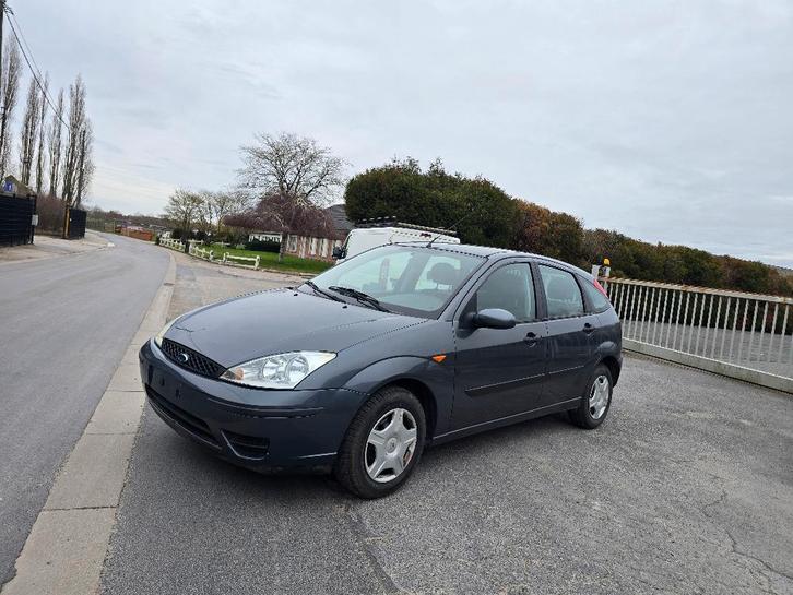 Ford Focus 1.4i - 2002 - GEKEURD VOOR VERKOOP, Auto's, Ford, Bedrijf, Te koop, Focus, ABS, Airbags, Boordcomputer, Elektrische buitenspiegels