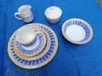 kleurrijk servies, Huis en Inrichting, Ophalen, Zo goed als nieuw, Aardewerk, Compleet servies