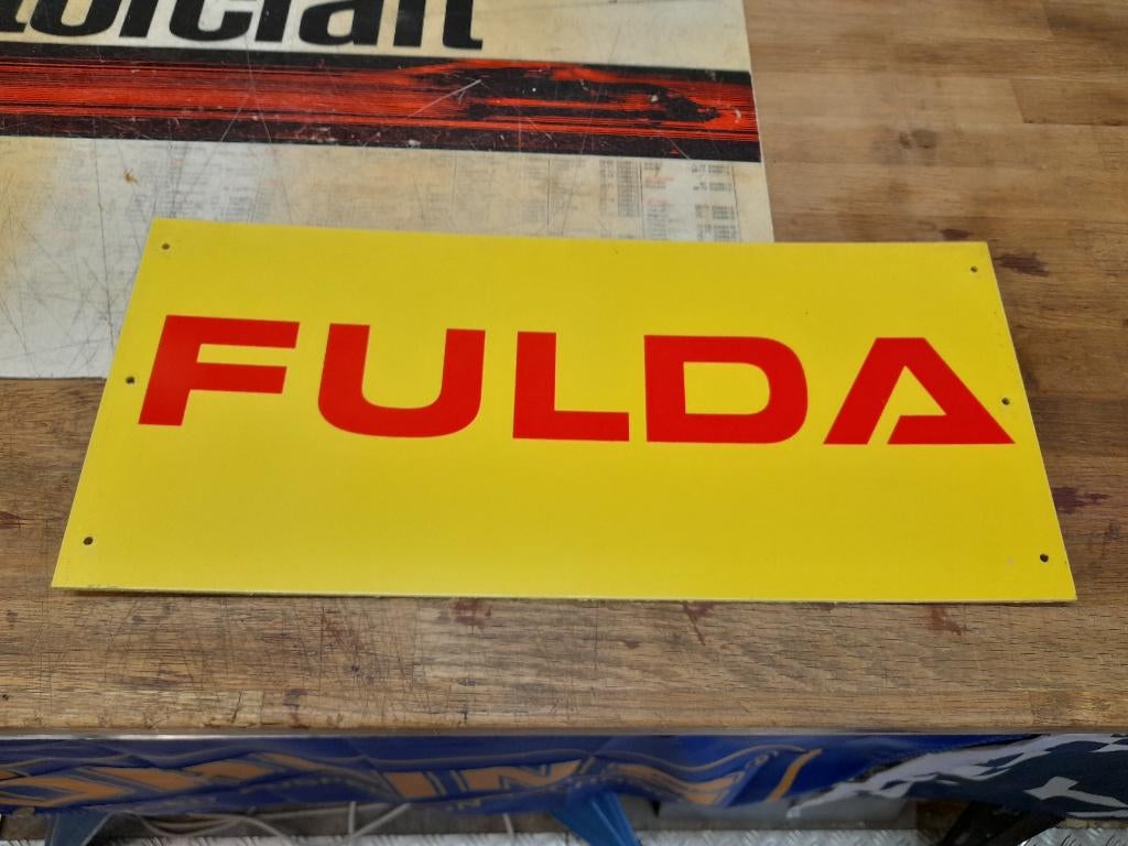 ancienne plaque plastique fulda pneus, Collections, Marques & Objets publicitaires, Utilisé, Autres types, Envoi