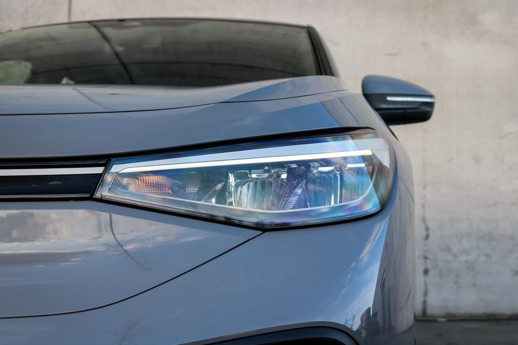 Volkswagen ID.5 Pro Performance WARMTEPOMP TREKHAAK, 0 kg, Argent ou Gris, ID.5, 0 kg