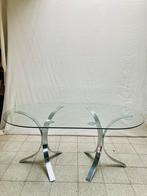 Vintage tafel, Enlèvement