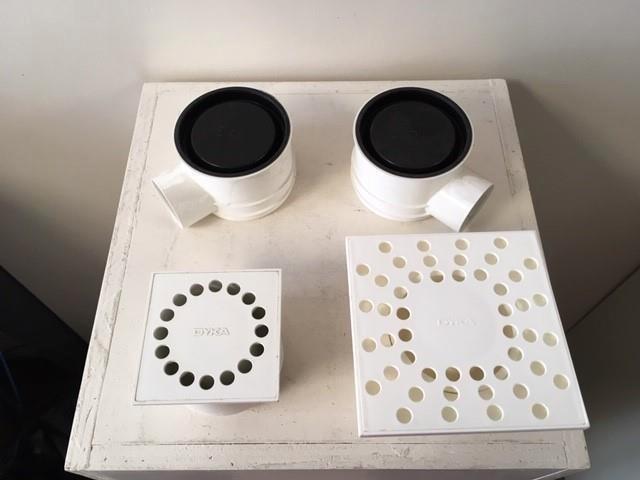 365. Douchesifons doucheput douchedrain, Maison & Meubles, Salle de bain | Linge de bain & Accessoires, Neuf, Blanc, Enlèvement ou Envoi