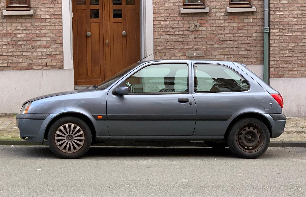 Ford Fiesta tweedehands uit het jaar 2002, Auto's, 1299 cc, Handgeschakeld, Particulier, Fiësta