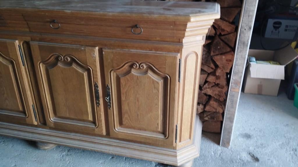 Meuble buffet en chêne, Maison & Meubles, 200 cm ou plus, Avec tablette(s), Enlèvement, Utilisé