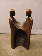 Statue en bronze de Loni Kreuder, Enlèvement ou Envoi, Bronze