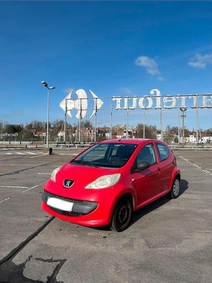 Peugeot 107 : CONTROLE TECHNIQUE OK + CARPASS, Auto's, Peugeot, Particulier, Airconditioning, Benzine, Euro 4, 5 deurs, Handgeschakeld