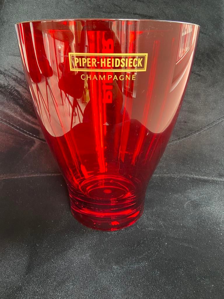 Champagne Ijsemmer, Ophalen, Gebruikt