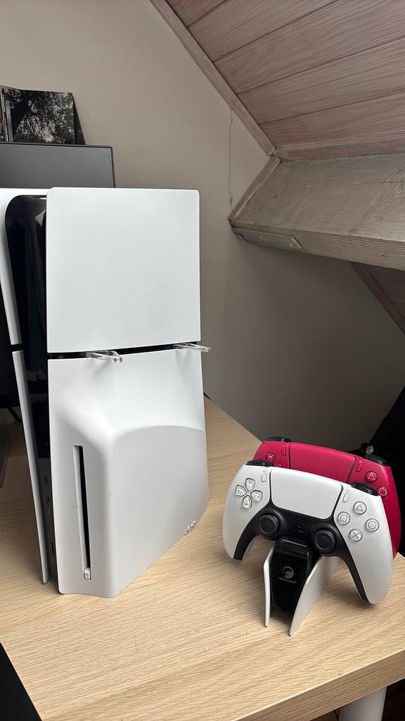 PS5 slim Disc edition, Games en Spelcomputers, Ophalen, Zo goed als nieuw