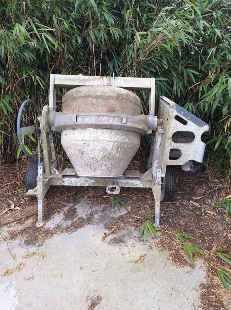 Betonmolen Altrad 350l, Enlèvement