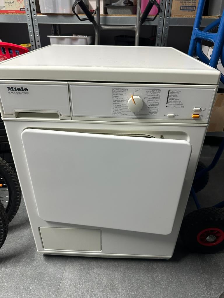 Miele droogkast, Ophalen, Zo goed als nieuw