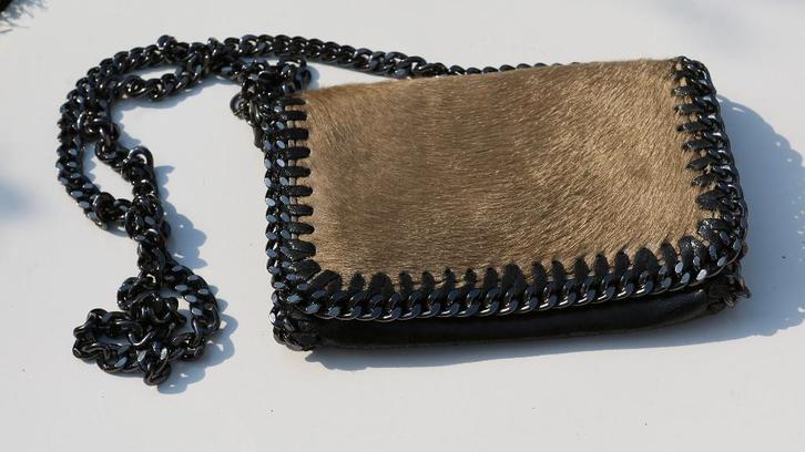 Splendide sac en cuir neuf Verapelle !, Bijoux, Sacs & Beauté, Sacs | Sacs Femme, Comme neuf, Sac à bandoulière, Noir, Enlèvement ou Envoi