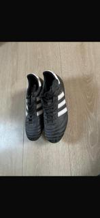 Voetbalschoenen maat 38, Sport en Fitness, Voetbal, Ophalen of Verzenden, Zo goed als nieuw, Schoenen