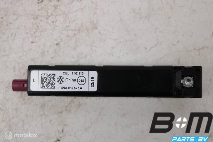 Antenneversterker VW Tiguan 5NA 5NA035577A, Auto diversen, Autoradio's, Gebruikt