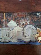 Porseleinen servies Vanstahl. Blauw met gouden rand, Ophalen, Nieuw, Compleet servies