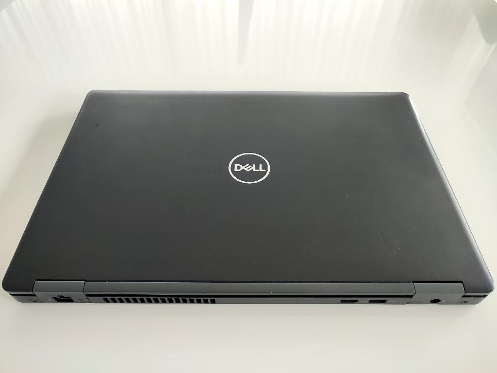 Dell 15 inch i5-8350 8GB/480GB SSD (nieuwstaat), Computers en Software, Windows Laptops, Ophalen, 15 inch, Zo goed als nieuw, SSD