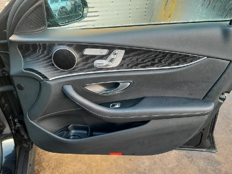 PORTIERBEKLEDING RECHTS VOOR Mercedes-Benz E (W213), Auto-onderdelen, Interieur en Bekleding, Mercedes-Benz, Gebruikt