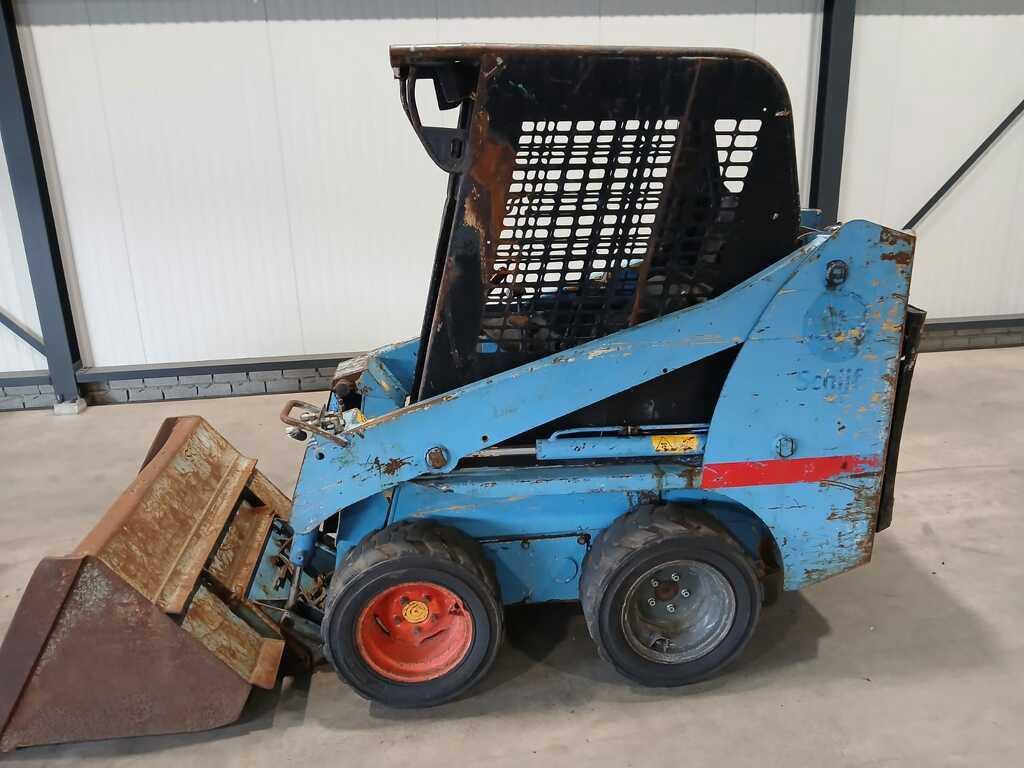 Gehl bobcat schranklader, Wiellader of Shovel