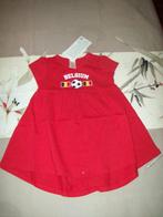 NIEUW Rood voetbal jurkje ( belgie ) - Maat 80, Kinderen en Baby's, Babykleding | Maat 80, Ophalen of Verzenden, Nieuw, Meisje