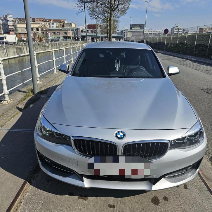 BMW 318d GT Sportline, Autos, BMW, Particulier, Série 3 GT, Diesel, Euro 6, Automatique, Argent ou Gris