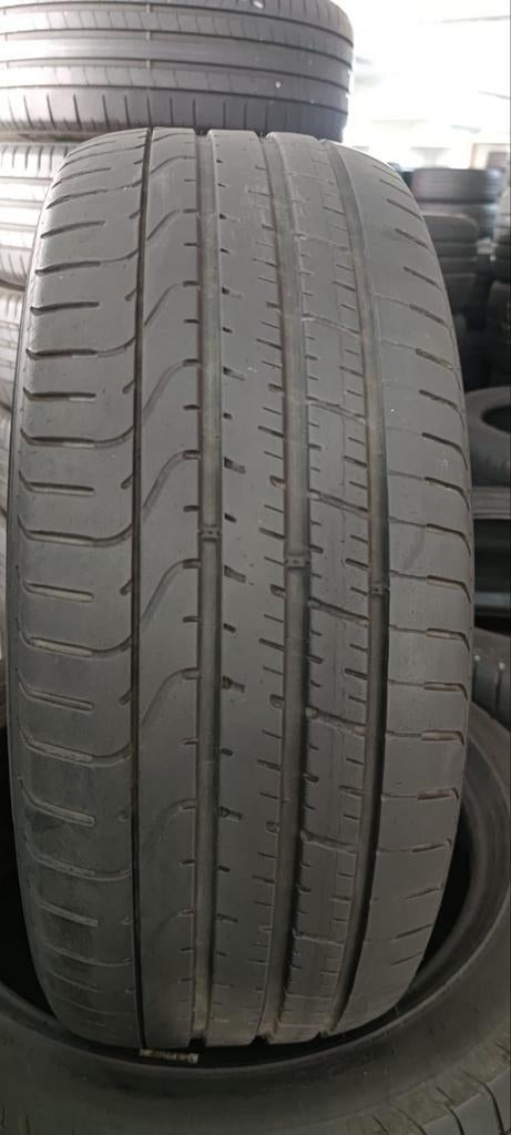 24540r20 245 40 r20 245/40/20 pirelli Dunlop avec montage, Enlèvement ou Envoi