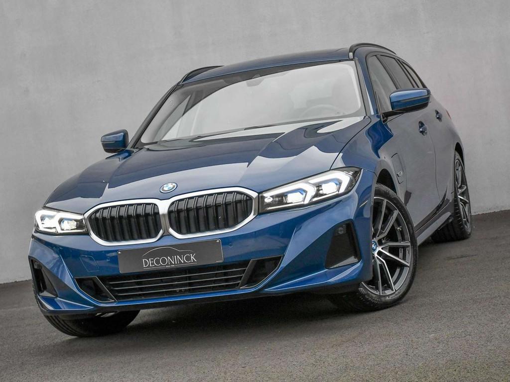 BMW 3 Serie 330 e TOURING*PANO*CURVED SCREEN*LEDER*MEMORY*CA, Autos, BMW, Cuir, Achat, 135 kW, Entreprise
