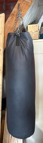 Bokszak , hangend. Diameter 37. Hoogte 1,40 m met ketting, Sport en Fitness, Boksen, Ophalen, Zo goed als nieuw, Bokszak