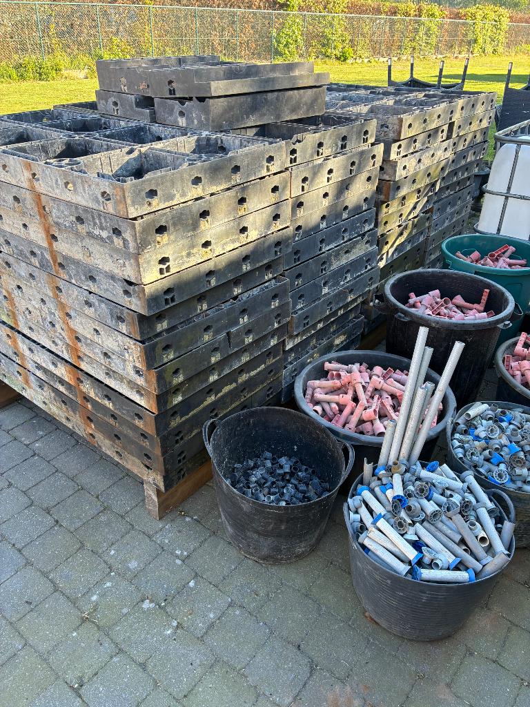 Geopanel bekisting, 52 panelen!!, Doe-het-zelf en Bouw, Ophalen, Gebruikt, Overige materialen, 100 mm of meer