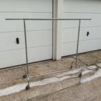 Kledingrek, Enlèvement