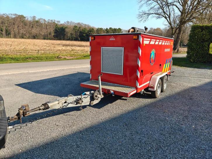 ZIEGLER Iveco 8065SRE10 (année de construction 2000), Articles professionnels, Machines & Construction | Pompes & Compresseurs