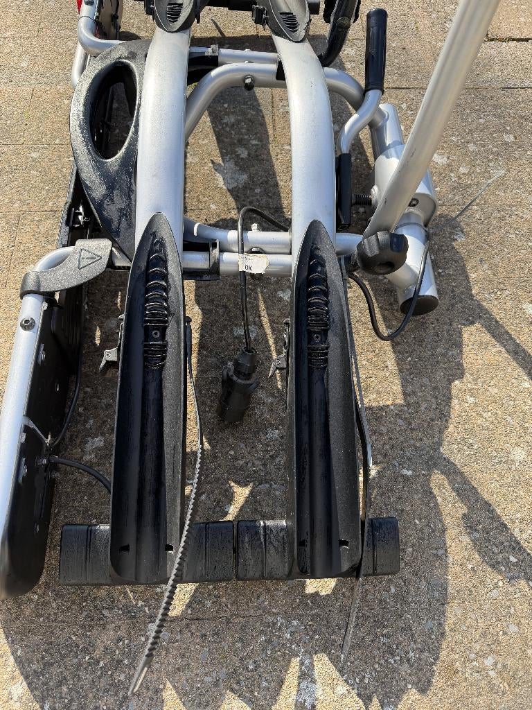 fietsendrager, Ophalen, 2 fietsen, Zo goed als nieuw, Trekhaakdrager