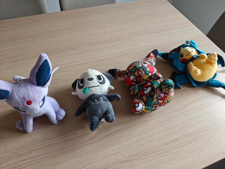 Pokémon (verzameling), Hobby & Loisirs créatifs, Jeux de cartes à collectionner | Pokémon, Comme neuf, Plusieurs cartes, Enlèvement