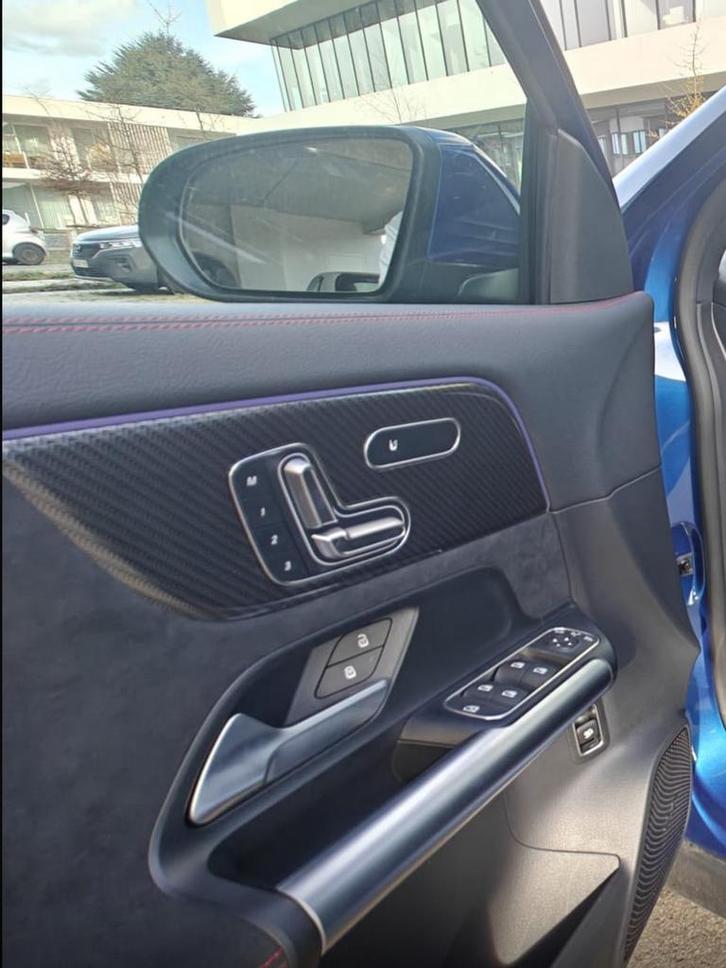 Merceds-benz  GLA 180 Star edition 2025 Essence 9800km, Auto's, Mercedes-Benz, Particulier, GLA, 360° camera, Achteruitrijcamera