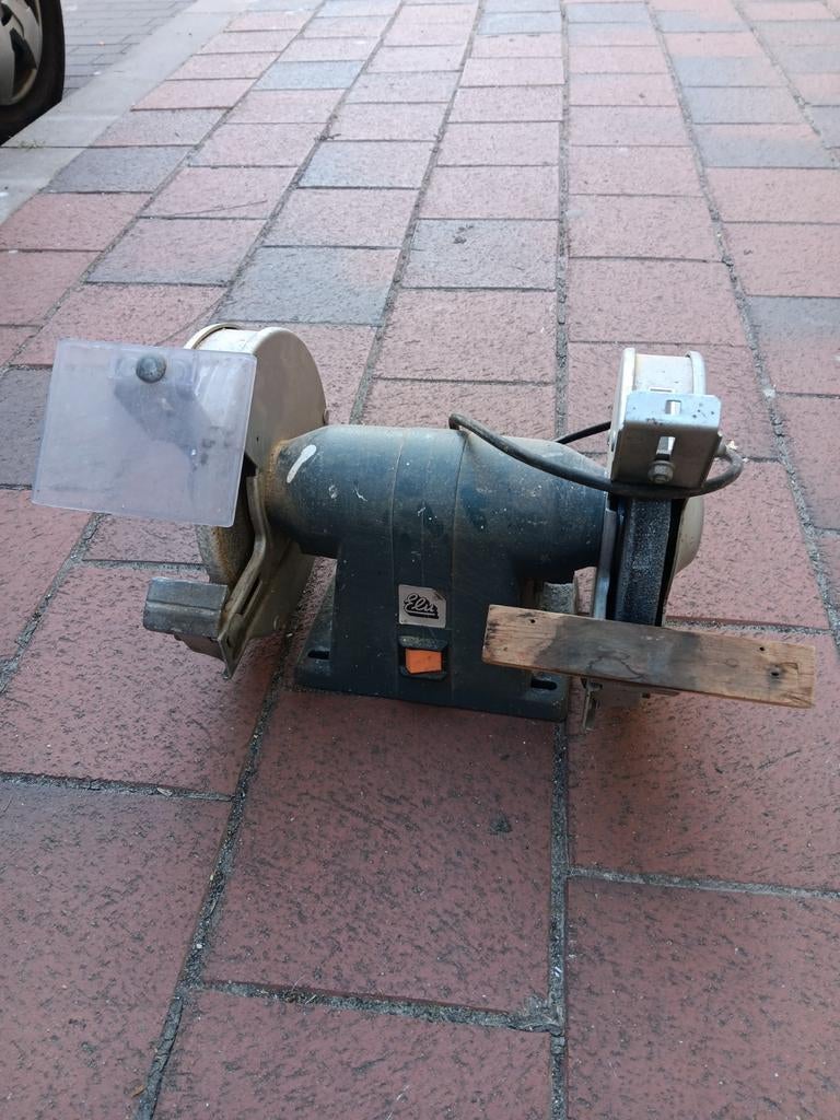 Slijpmolen, Enlèvement