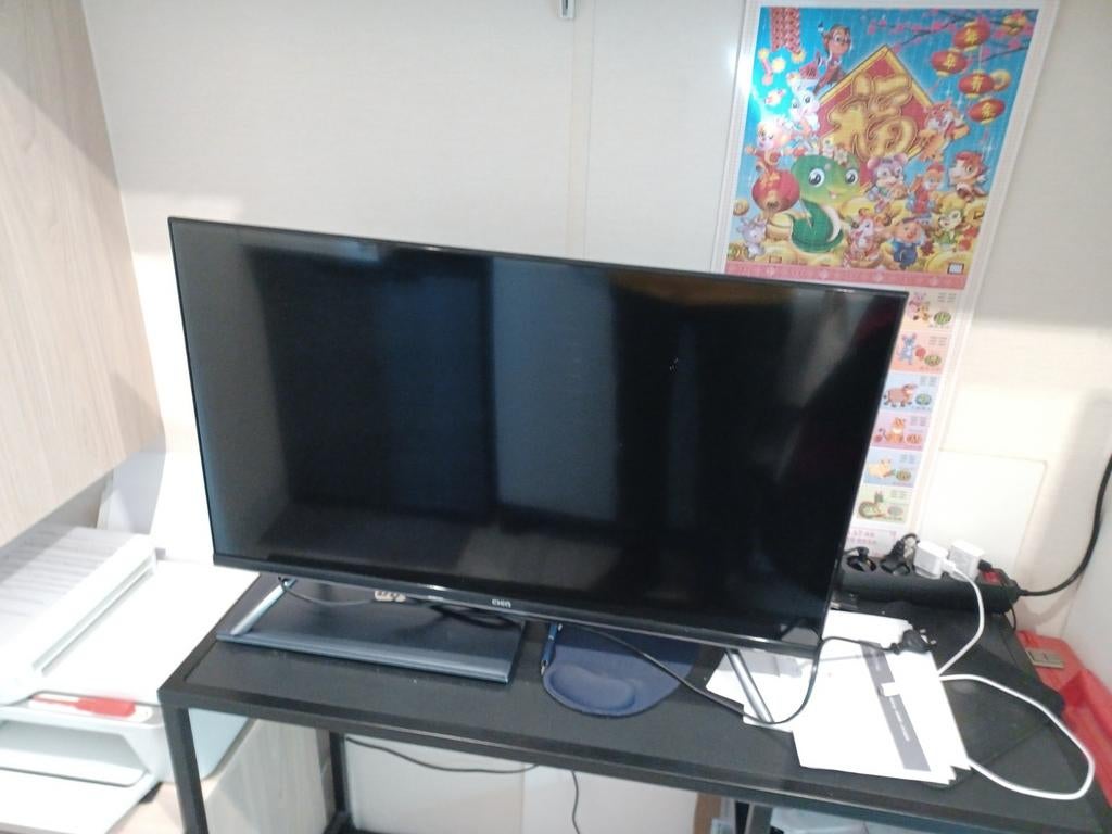 Smart  tv google 81 cm 32 inc, Audio, Tv en Foto, Televisies, OLED, Zo goed als nieuw, Smart TV, Ophalen