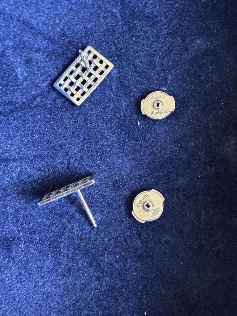 Boucle d'oreilles MAUBOUSSIN 18 carats, Bijoux, Sacs & Beauté, Boucles d'oreilles, Or, Enlèvement, Blanc, Neuf