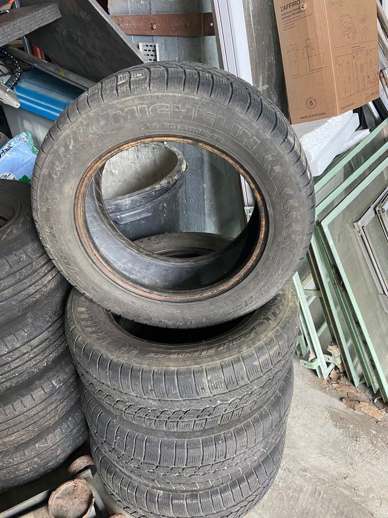 Pneus Hiver Michelin 215/60 R16 C, Enlèvement, Pneus hiver, Pneu(s)