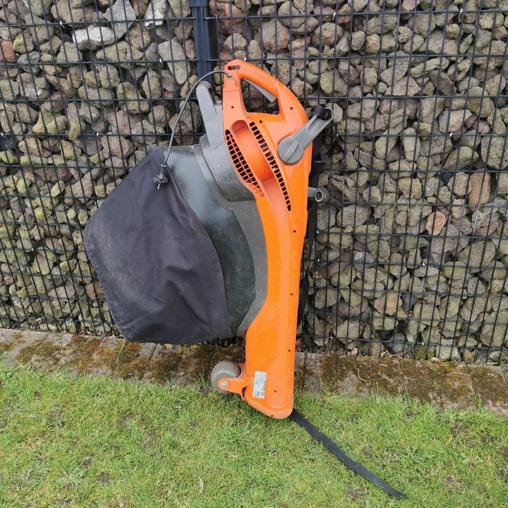 Bladzuiger blazer, Ophalen, Gebruikt, Handgedragen, Met opvangzak