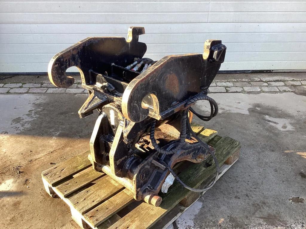 Verachtert Kantelstuk CW-30 Wig-Wig Kantelstuk CW-30 Wig-Wig, Articles professionnels, Machines & Construction | Pièces