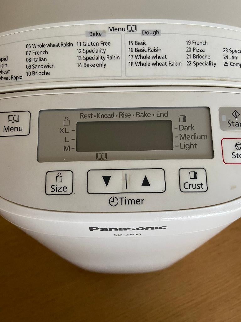 panasonic SD-2500 broodbakmachine In goede staat, Elektronische apparatuur, Broodbakmachines, Gebruikt, Kijkvenster, 400 tot 800 gram deeg