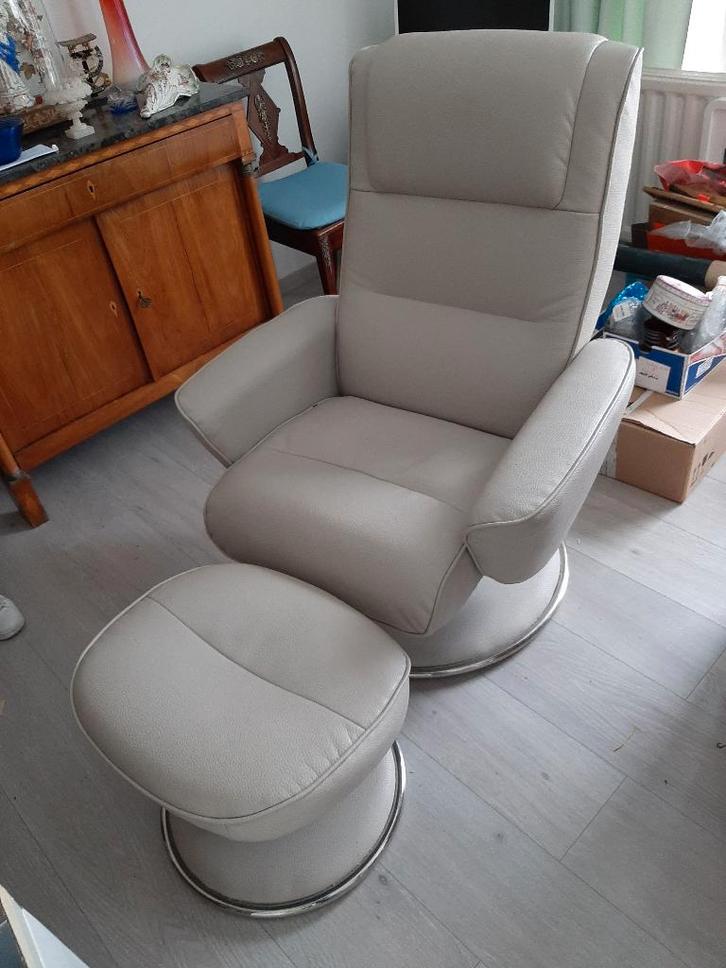 Fauteuil relax + repose-pieds, Maison & Meubles, Fauteuils, Comme neuf, Enlèvement