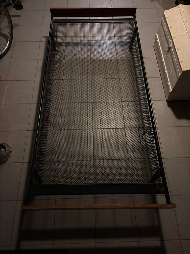 Lit sommier une personne, Maison & Meubles, Chambre à coucher | Lits, Enlèvement, Utilisé, Une personne