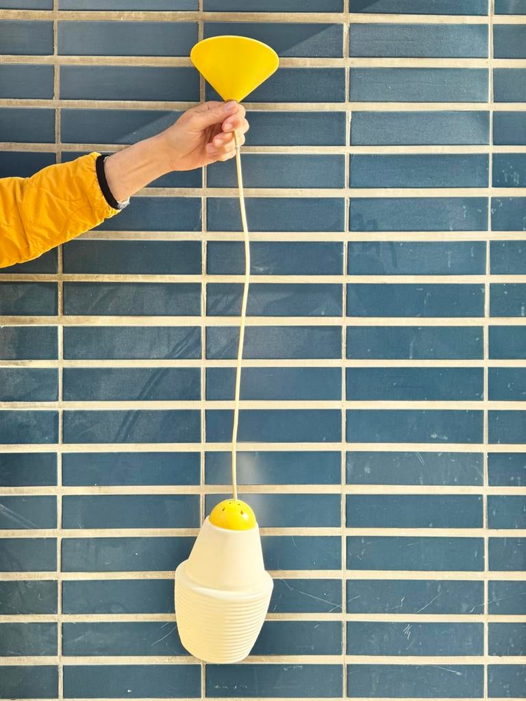 Hanglamp jaren ‘60 -‘70, Ophalen, Kunststof, 75 cm of meer