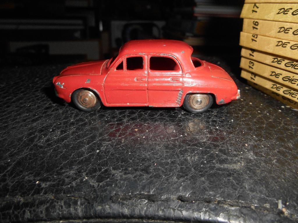 Dinky Toys Renault Dauphine 24E Made in France Meccano, Enlèvement ou Envoi, Dinky Toys