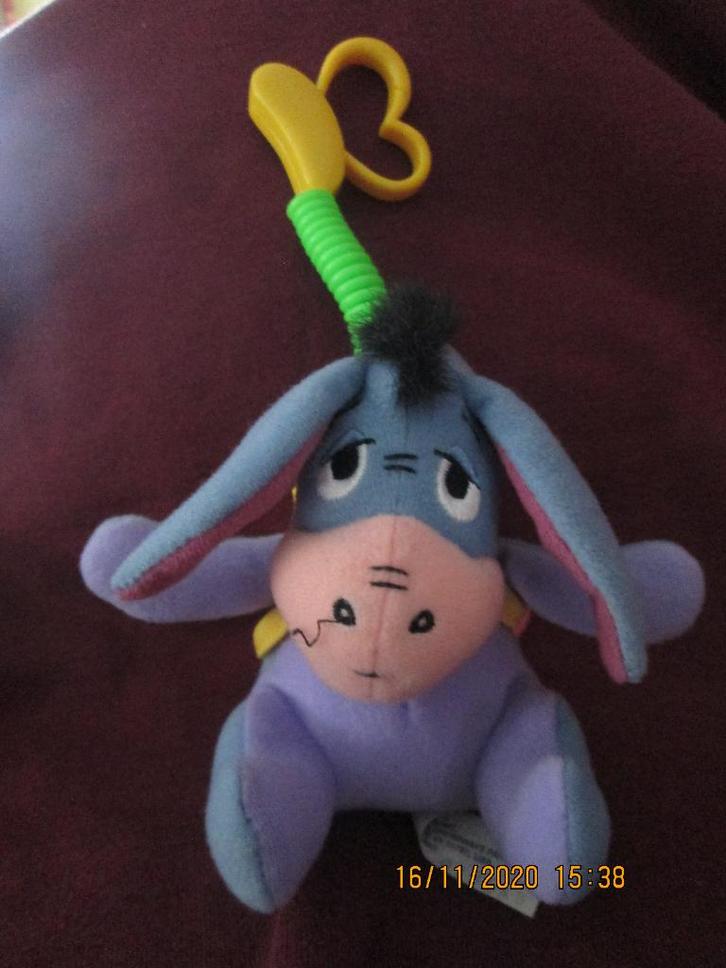 BOURRIQUET à suspendre, Collections, Disney, Neuf, Peluche, Winnie l'Ourson ou amis, Enlèvement