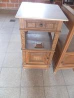 OUD EIKEN NACHTKASTJE, Ophalen