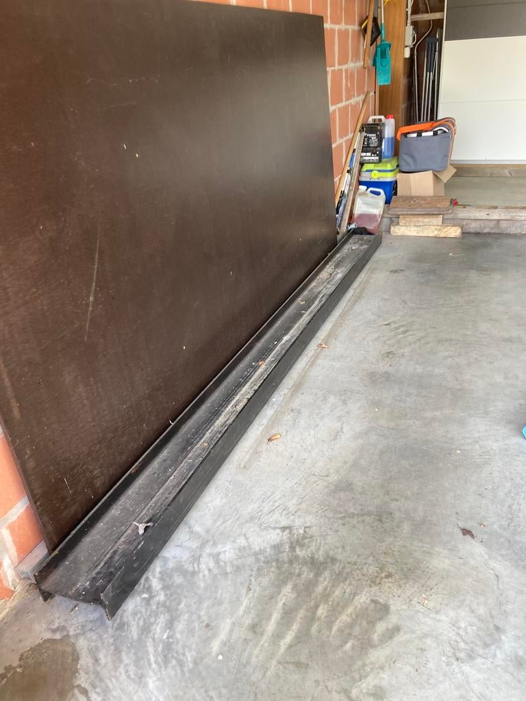 H poutrel, Doe-het-zelf en Bouw, Metalen, Ophalen, Zo goed als nieuw