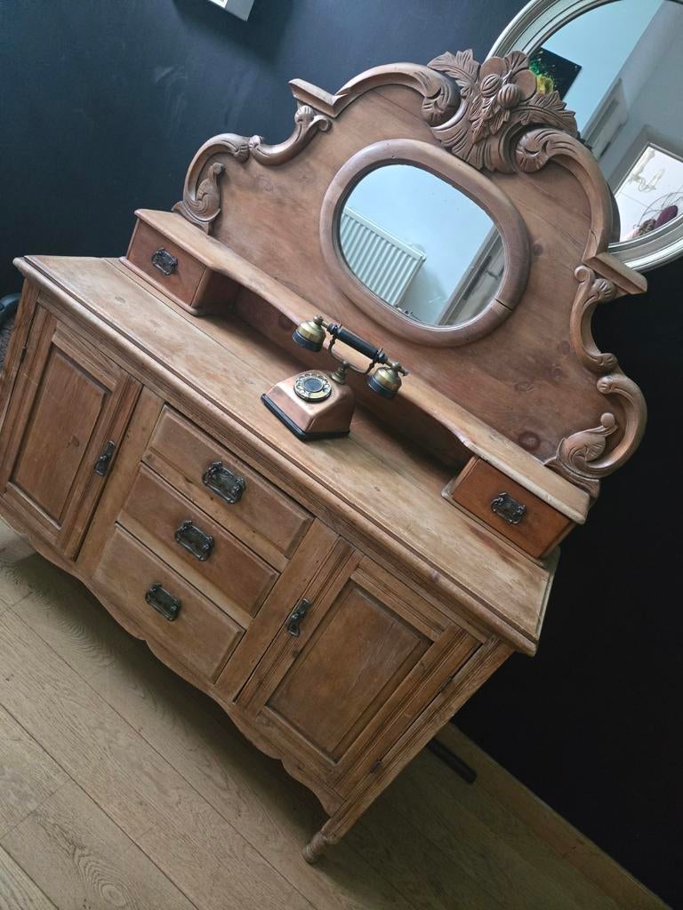 Antieke kast, Ophalen